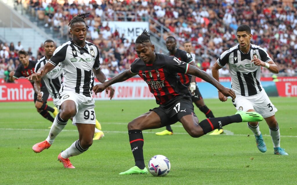 nhan-dinh-soi-keo-udinese-vs-ac-milan-luc-01h45-ngay-12-4-2025-1