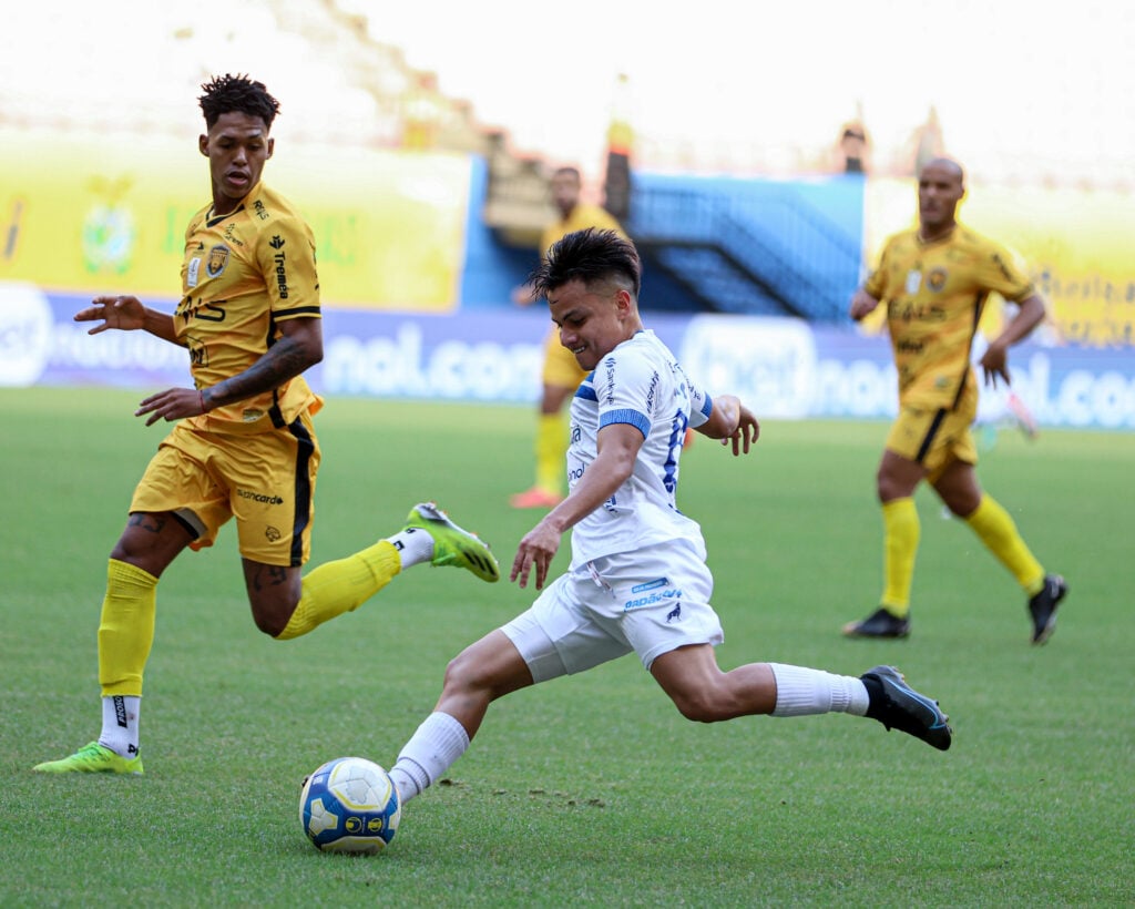 Nhận định soi kèo Paysandu vs Amazonas lúc 6h00 ngày 15/11/2025