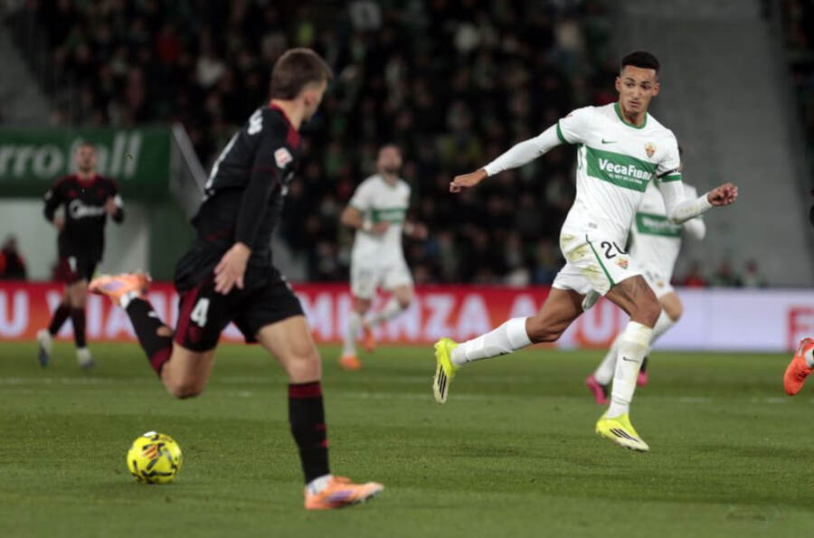 Elche vs Sevilla (03:00 – 20/01) | Xem lại trận đấu
